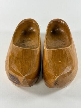 Vintage 1970s Traditional Rustic Brown Dutch Hand Carved Wooden Clogs Klompen